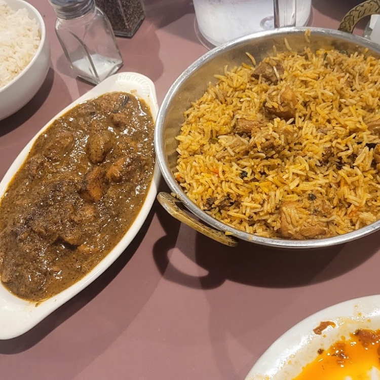 * New Paradise Indian Restaurant